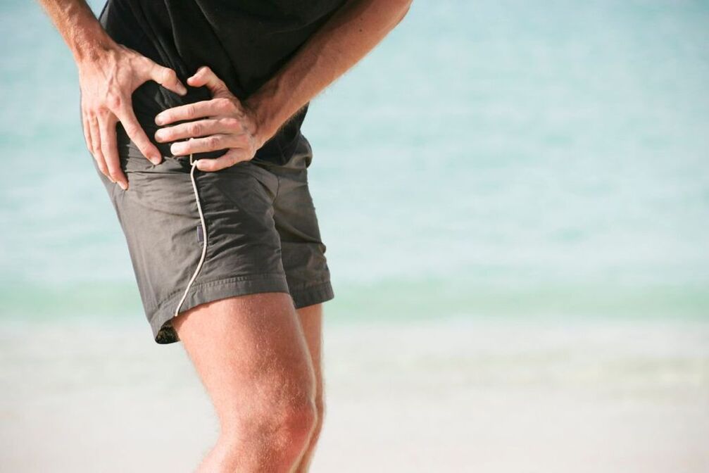 pain when walking in the hip region - a symptom of osteoarthritis of the hip joint